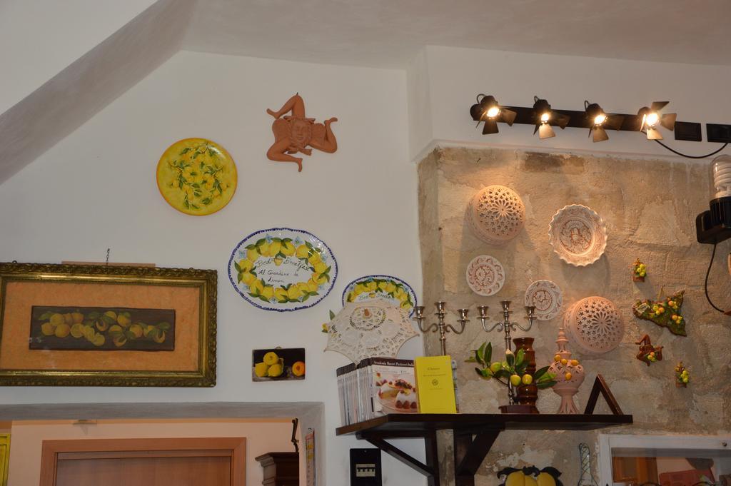 Guest House Al Giardino Dei Limoni Favignana Exterior photo
